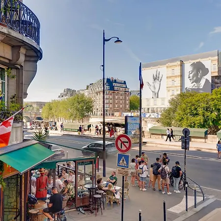 Havre Parisien A Saint-germain Avec Vue Seine Apartment Paris